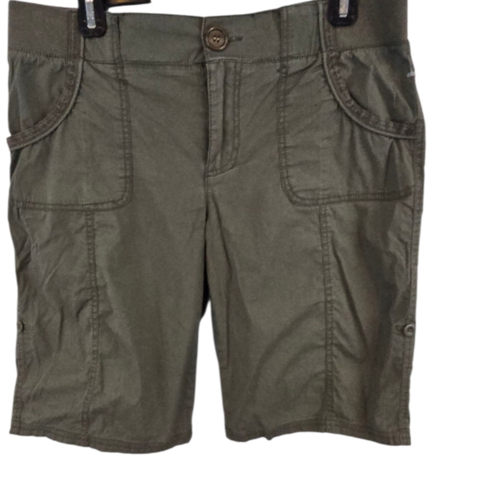 3/$25 Khakis & Company Size 8 Olive Green Women's Shorts